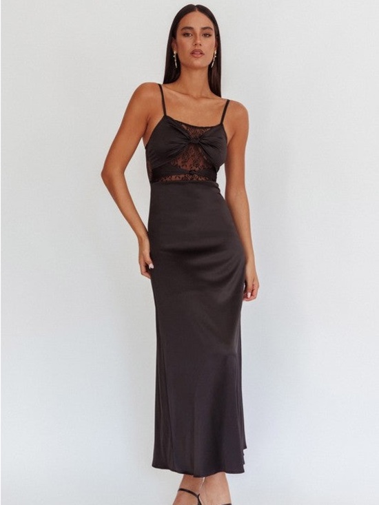 Hello Molly Dresses & Skirts - *24 HOUR SALE* Back To Black Front Lace Bowtie Maxi Dress